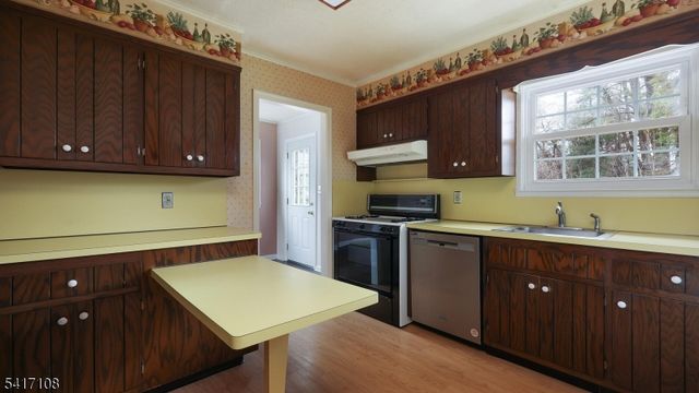 108 Elmora Ave, Cranford Twp., NJ 07016