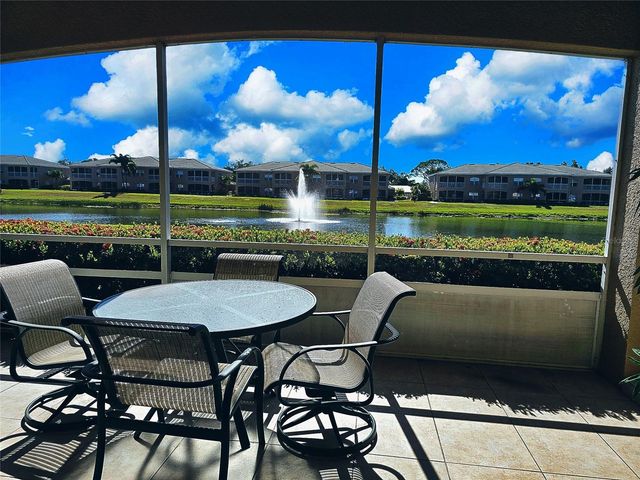 6446 7TH AVENUE CIRCLE W 6446, Bradenton, FL 34209