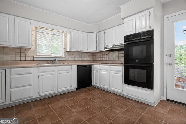 4150 Indian Lake Circle, Stone Mountain, GA 30083