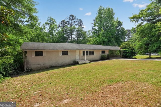 4150 Indian Lake Circle, Stone Mountain, GA 30083