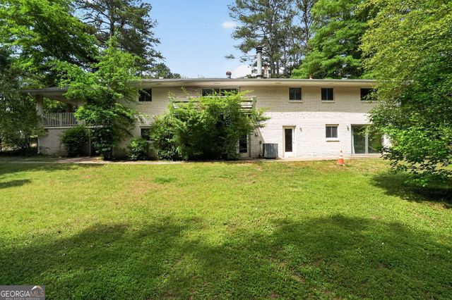 4150 Indian Lake Circle, Stone Mountain, GA 30083