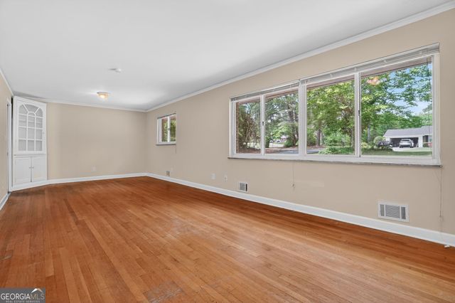 4150 Indian Lake Circle, Stone Mountain, GA 30083