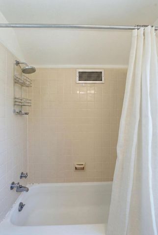 1221 Providence Lane, Lexington, KY 40502
