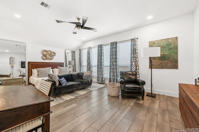 576 Tobacco, New Braunfels, TX 78132