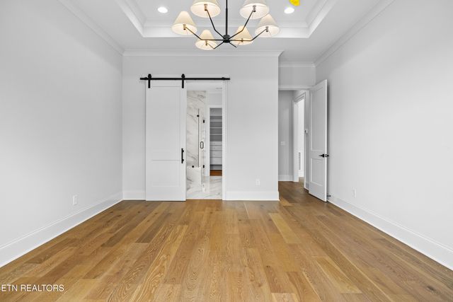 4153 Old Club Rd, Loudon, TN 37774