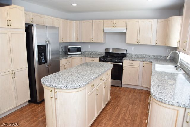 7811 Howard Dade Avenue, Las Vegas, NV 89129