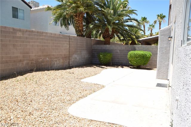 7811 Howard Dade Avenue, Las Vegas, NV 89129