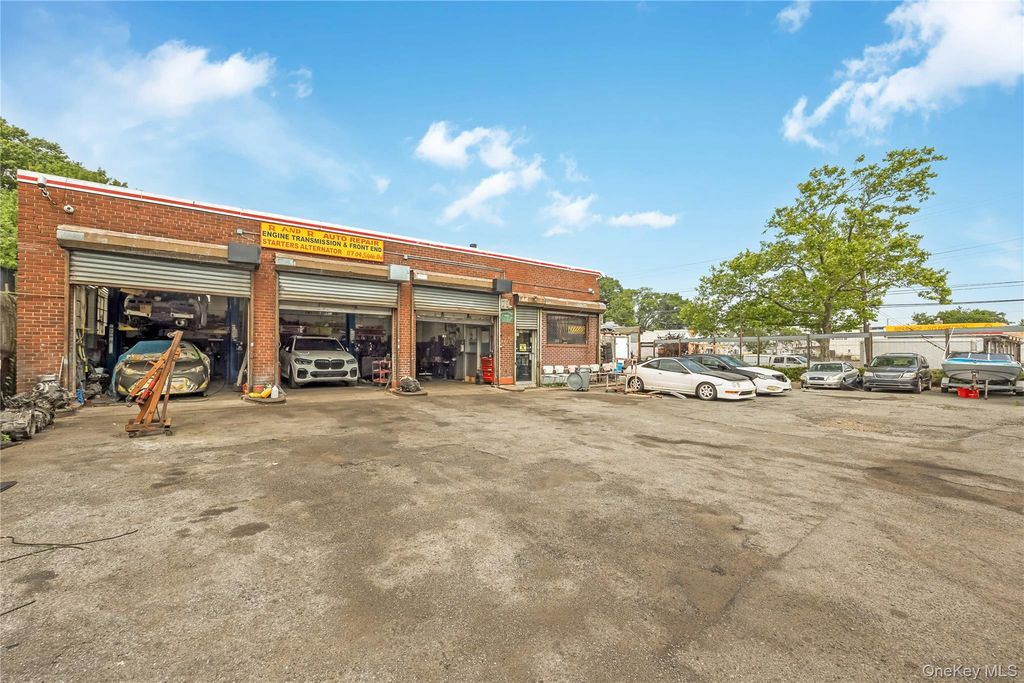 11704 Sutphin Boulevard, Jamaica, NY 11434 — exterior