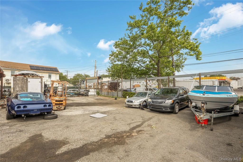 11704 Sutphin Boulevard, Jamaica, NY 11434 — photo 5