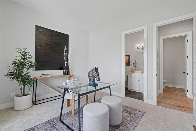 25007 W 90th Terrace, Lenexa, KS 66227