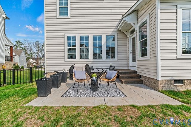 17319 Otter Dr, Moseley, VA 23120