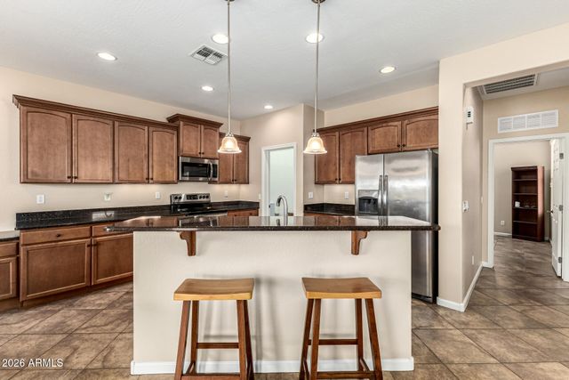 5265 N PARKER Lane, Eloy, AZ 85131