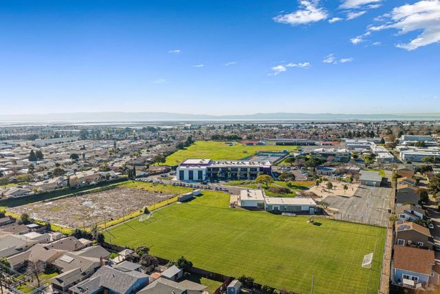 2083 Everglade Street, Hayward, CA 94545