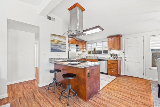 2083 Everglade Street, Hayward, CA 94545