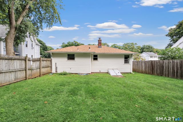 50 Sheffield Lane, Naugatuck, CT 06770