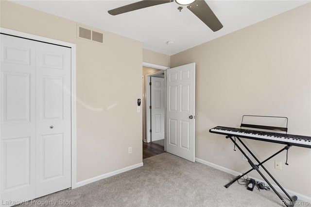 22187 W West Village Drive 5, Dearborn, MI 48124