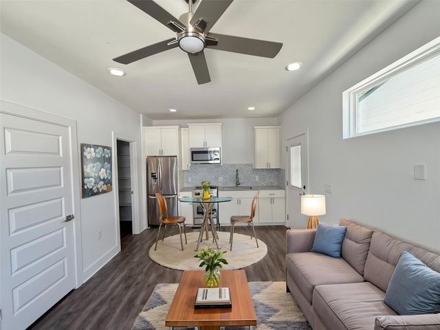 6406 Felix Ave 1, Austin, TX 78741