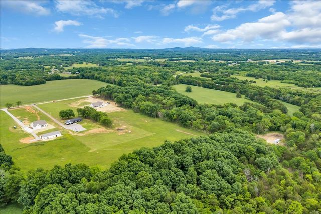 2827 Unionville Rd, Chapel Hill, TN 37034