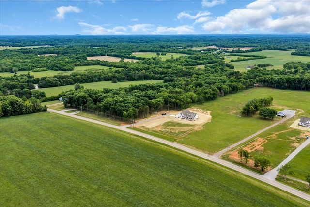 2827 Unionville Rd, Chapel Hill, TN 37034