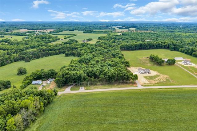 2827 Unionville Rd, Chapel Hill, TN 37034