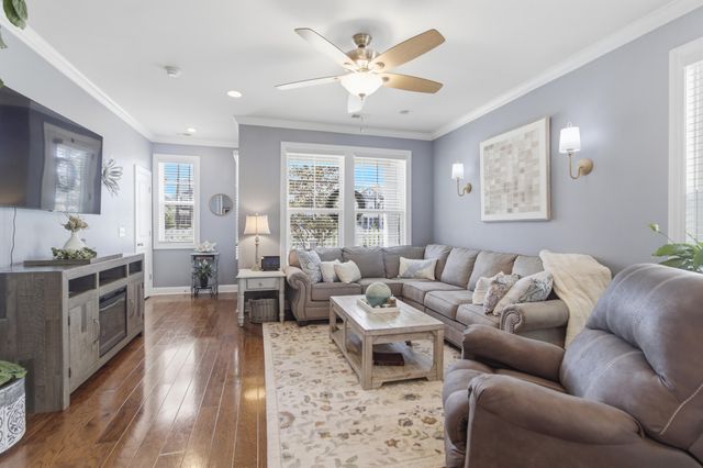 2664 Park West Boulevard, Mount Pleasant, SC 29466