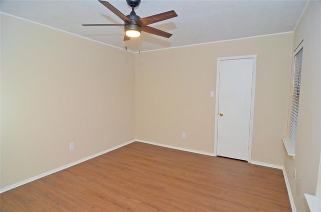 16915 Lighthouse View Drive, Friendswood, TX 77546