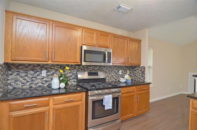 16915 Lighthouse View Drive, Friendswood, TX 77546