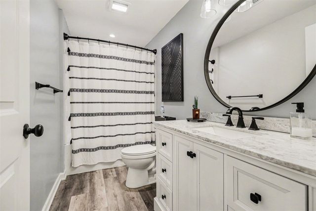 3612 Taunton Trail, Portage, MI 49024