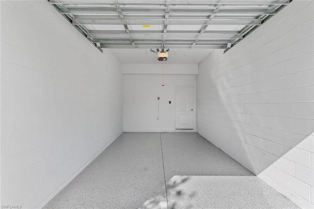 2343 Sheen LN # 401, Naples, FL 34120