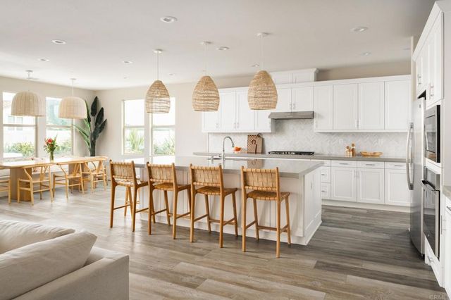 21847 Gallop Way, Escondido, CA 92029