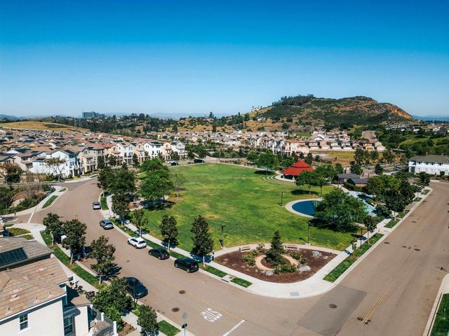 21847 Gallop Way, Escondido, CA 92029