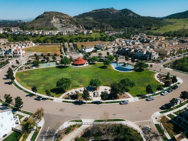 21847 Gallop Way, Escondido, CA 92029
