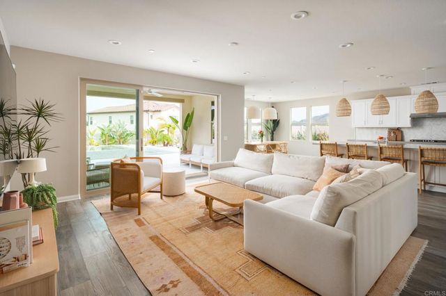 21847 Gallop Way, Escondido, CA 92029