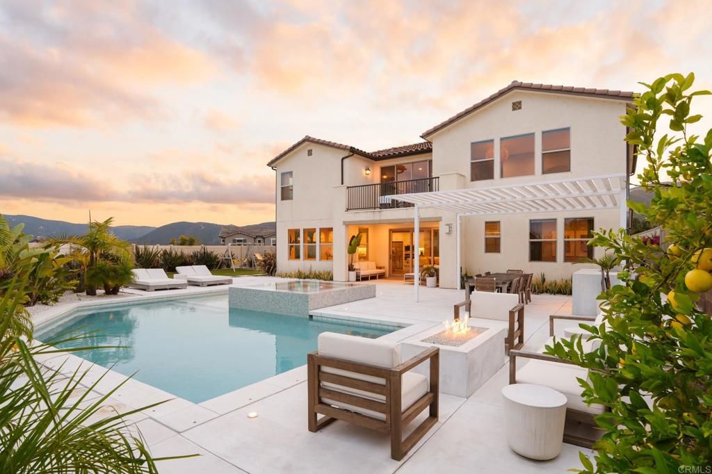 21847 Gallop Way, Escondido, CA 92029