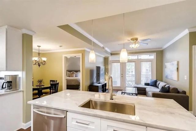 390 17th NW Street 3018, Atlanta, GA 30363