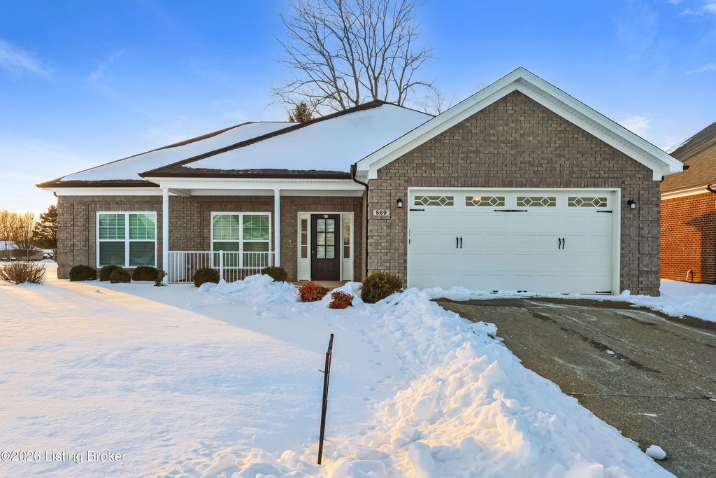 569 Deep Creek Dr, Shepherdsville, KY 40165