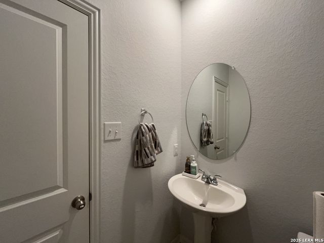 9203 Yaya Road, Converse, TX 78109