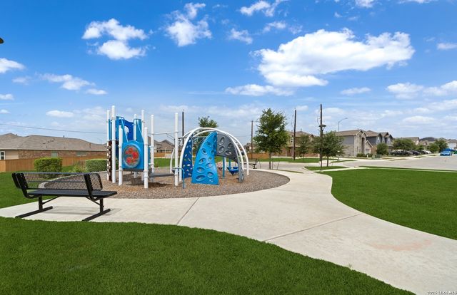 9203 Yaya Road, Converse, TX 78109