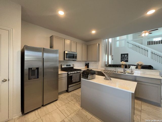 9203 Yaya Road, Converse, TX 78109