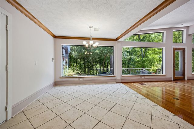 6 Gessner Road, Houston, TX 77024