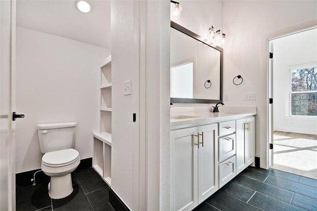 32 Copinsay Drive, Bella Vista, AR 72715