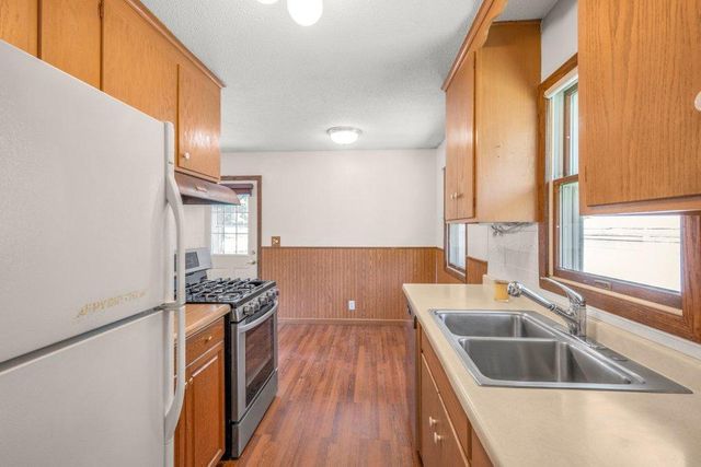 5949 Quail Avenue N, Crystal, MN 55429