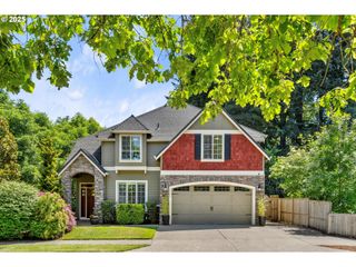 2121 OSTMAN Rd, West Linn, OR 97068