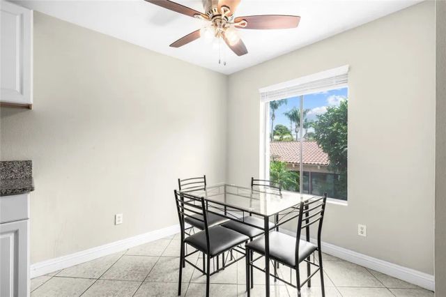 700 W La Veta C6, Orange, CA 92868