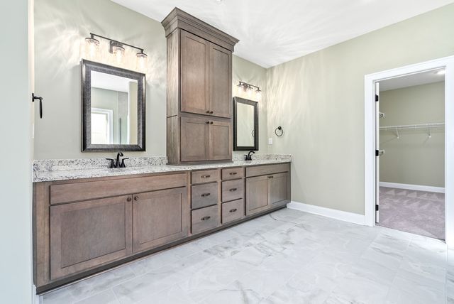 211 Laurel Branch Drive, Dothan, AL 36305