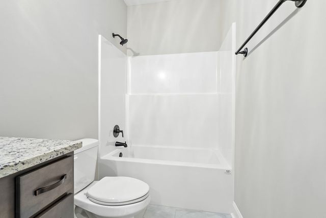 211 Laurel Branch Drive, Dothan, AL 36305