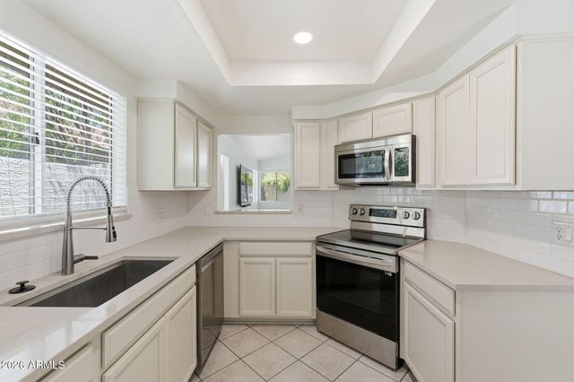 2338 W ORCHID Lane, Chandler, AZ 85224