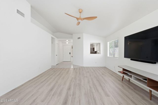 2338 W ORCHID Lane, Chandler, AZ 85224