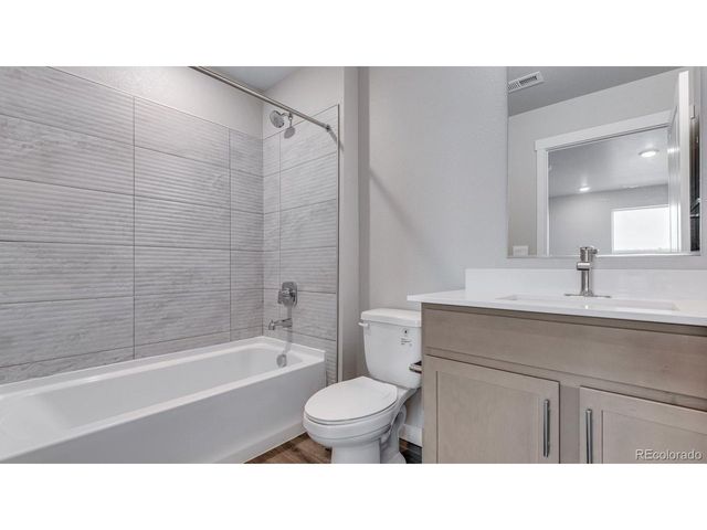 22524 E 6th Pl, Aurora, CO 80018