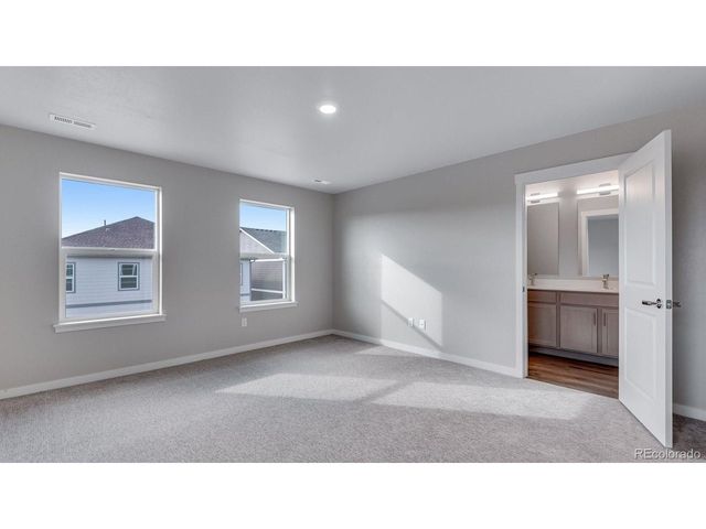 22524 E 6th Pl, Aurora, CO 80018
